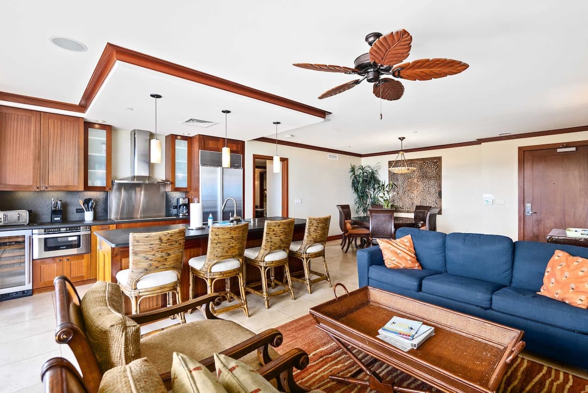 Condo in Kapolei · ★4.74 · 3 bedrooms · 4 beds · 3 private baths - Photo 2