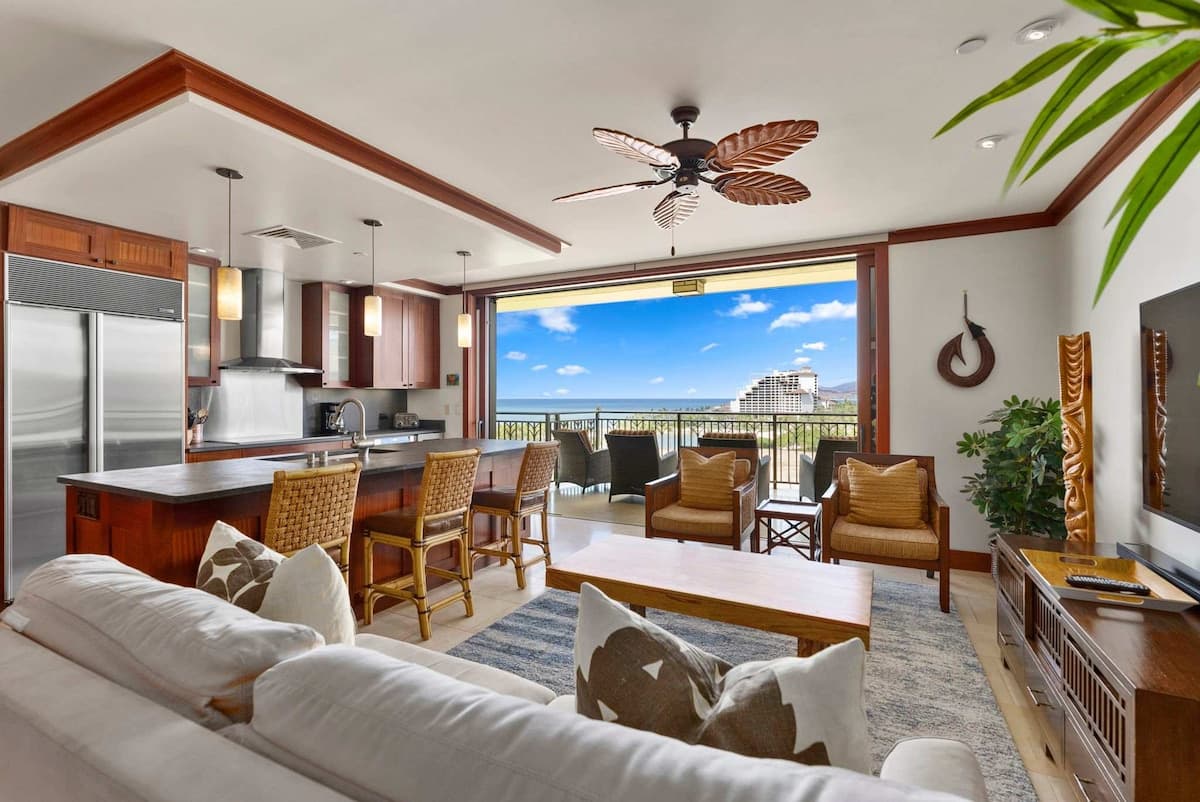 Condo in Kapolei · ★4.91 · 2 bedrooms · 4 beds · 2 private baths - Photo 1