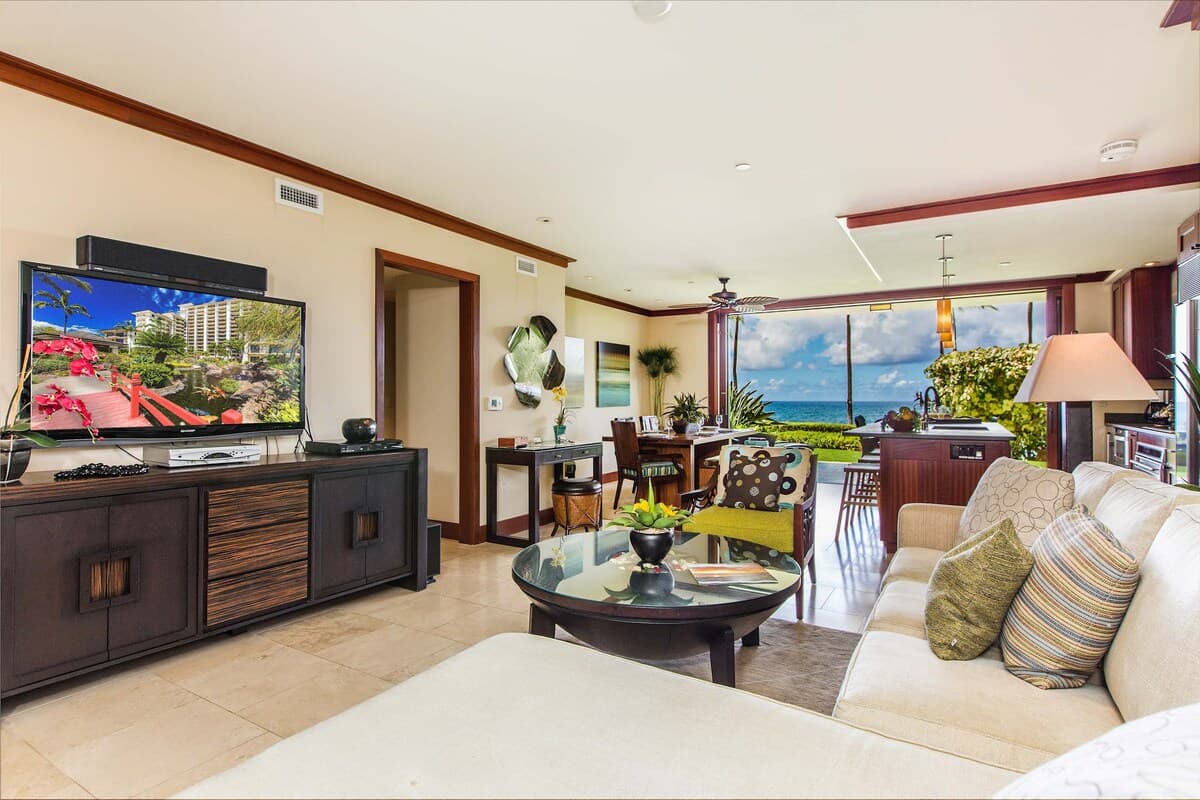 Condo in Kapolei · ★4.83 · 2 bedrooms · 4 beds · 2 private baths - Photo 3
