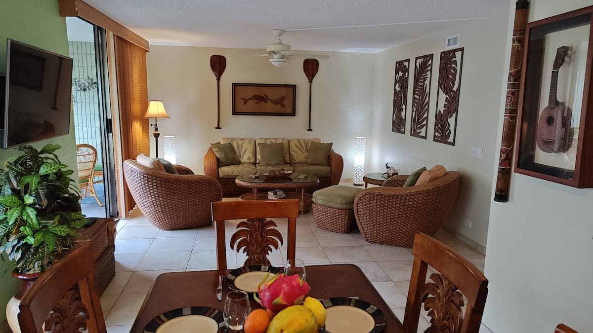 2br White Sands Village condo right at the beach - Photo 1
