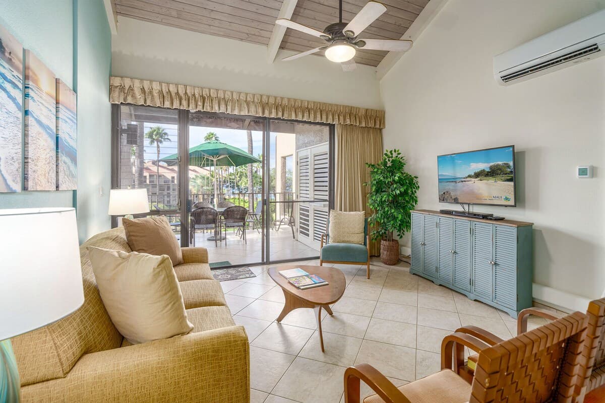 Condo in Kihei · ★5.0 · 2 bedrooms · 3 beds · 2 private baths - Photo 2